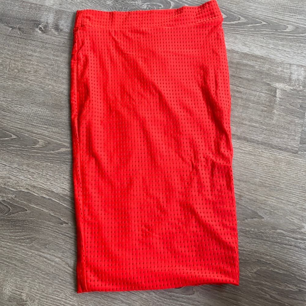 Acacia mesh skirt in lava small